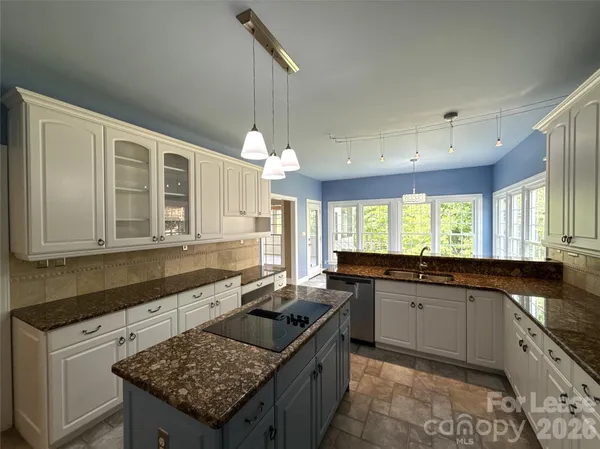 $3,700 | 15816 Feeny Court, Charlotte, NC 28278