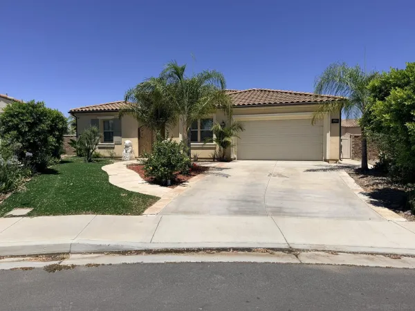 $899,000 | 34880 Windwood Glen Lane, Murrieta, CA 92563