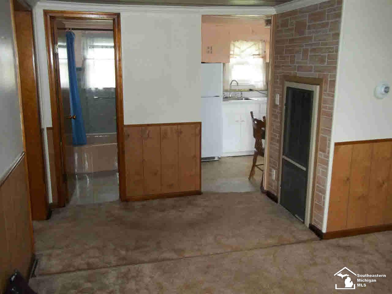 1975 Ida Maybee Road Monroe, MI 48162 - Photo 2 of 9