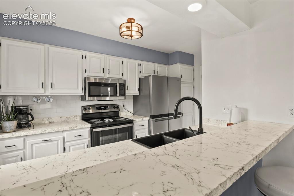 1130 Fontmore Road, Unit A Colorado Springs, CO 80904 - Photo 10 of 38