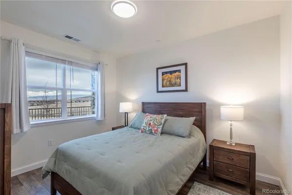 $2,400 | 9962 West Victoria Place, Unit 106, Littleton, CO 80127
