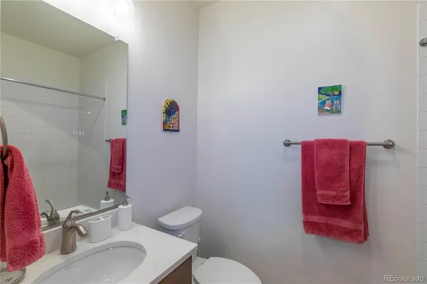 $2,400 | 9962 West Victoria Place, Unit 106, Littleton, CO 80127