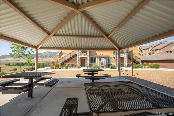 $2,400 | 9962 West Victoria Place, Unit 106, Littleton, CO 80127