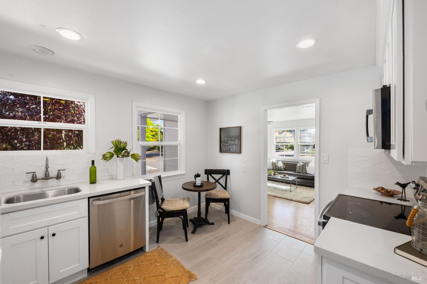 2005 Adrian Street Napa, CA 94559 - Photo 12 of 32 a room with a workspace