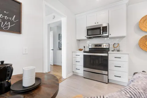 $699,000 | 2005 Adrian Street, Napa, CA 94559