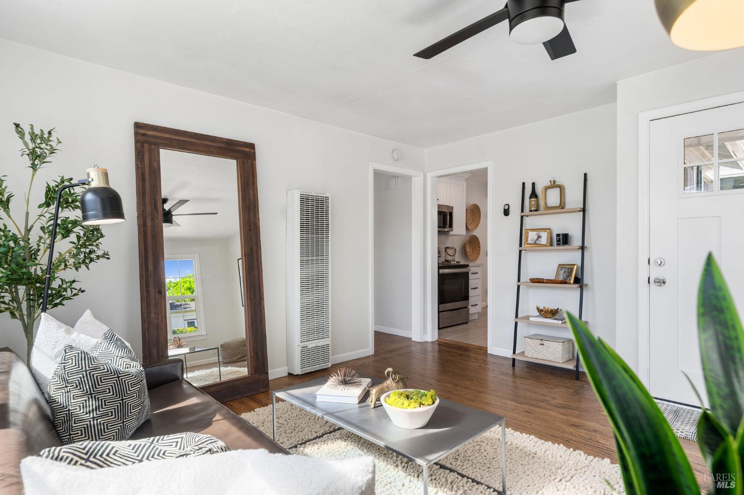 2005 Adrian Street Napa, CA 94559 - Photo 9 of 32 a living room with furniture and wooden floor