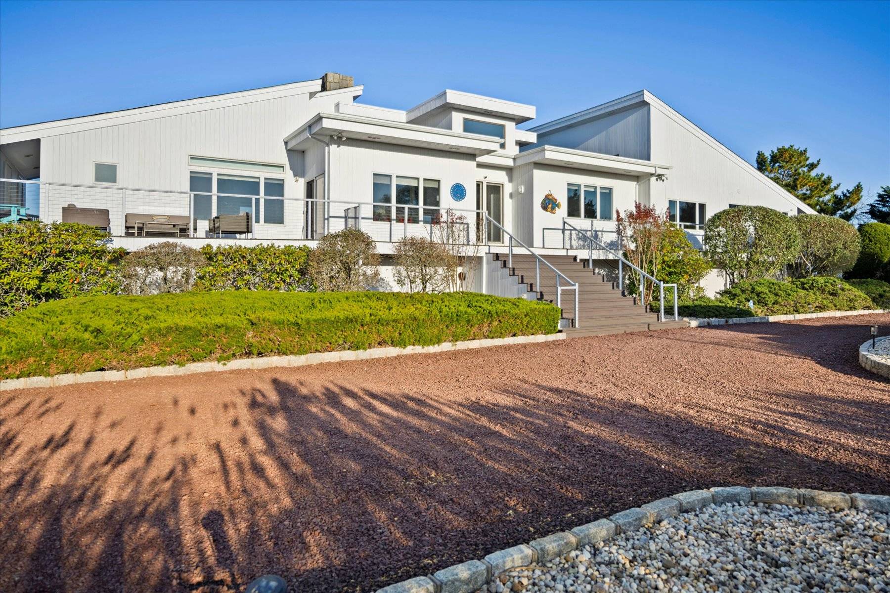 4 Short Path Westhampton Beach, NY 11978 - Photo 5 of 26