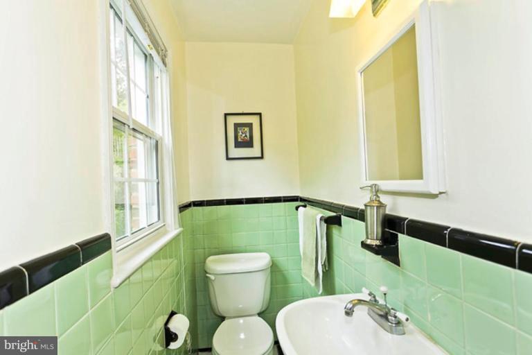 307 Mansfield Road Silver Spring, MD 20910 - Photo 28 of 30 Half Bath 1