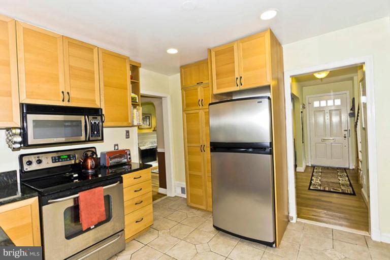 307 Mansfield Road Silver Spring, MD 20910 - Photo 5 of 30 Kitchen #2