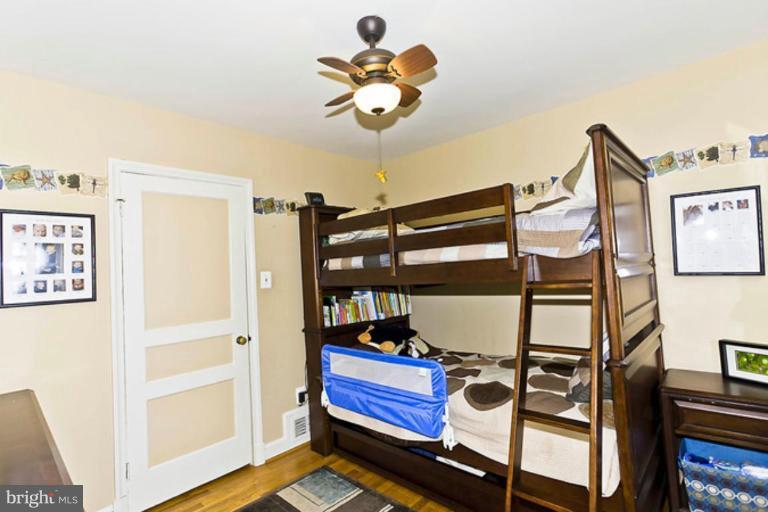 307 Mansfield Road Silver Spring, MD 20910 - Photo 10 of 30 Bedroom #3