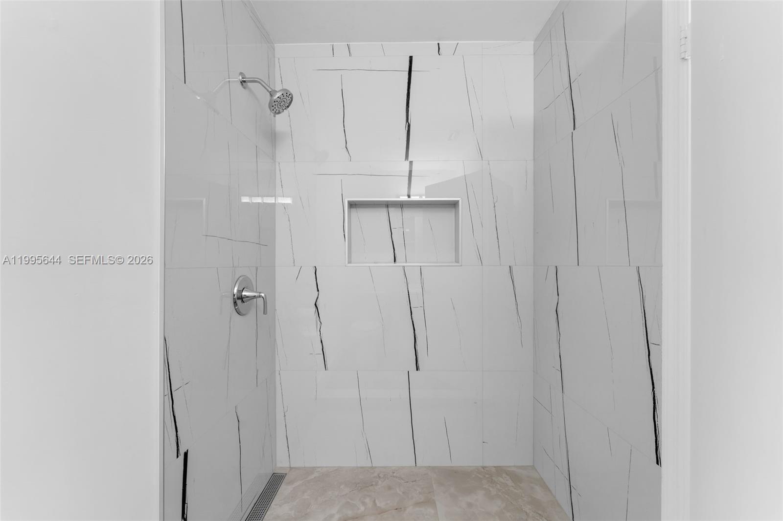 17570 Southwest 142nd Court Miami, FL 33177 - Photo 15 of 26