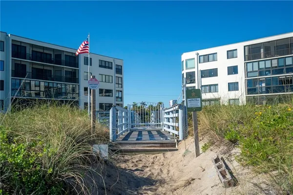$449,000 | 2370 Northeast Ocean Boulevard, Unit C205, Jensen Beach, FL 34957