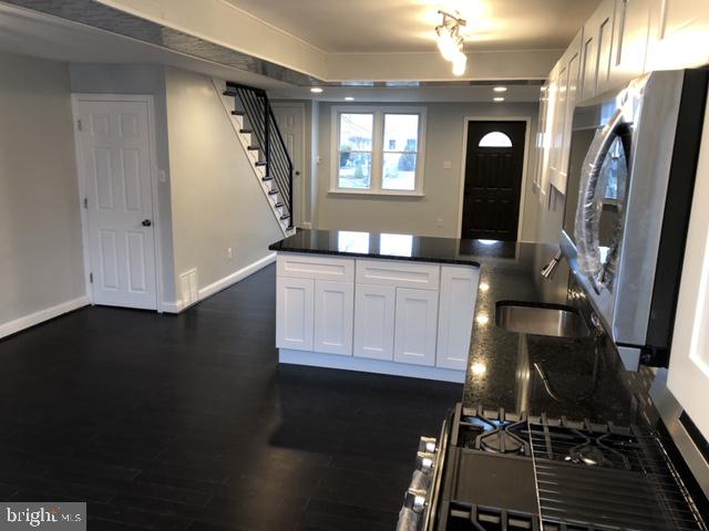 1815 Ashurst Road Philadelphia, PA 19151 - Photo 4 of 28 Gallery Image 4