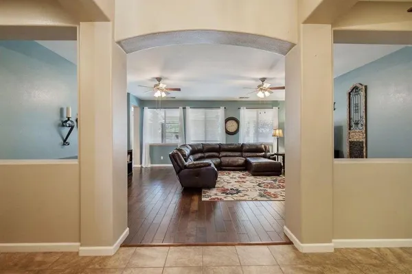 $2,600 | 2313 North Silvervale Street, Visalia, CA 93291