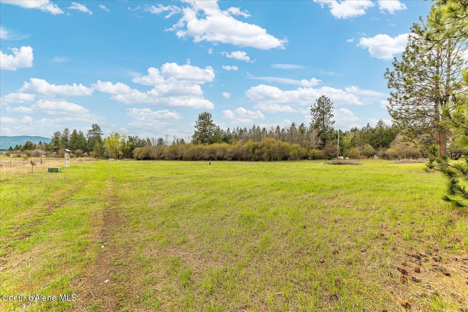 West Hoyt Rathdrum, ID 83858 - Photo 2 of 33 02-W Hoyt Rd 04