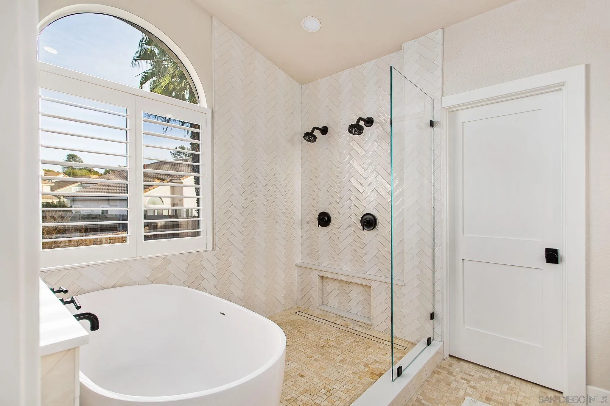 649 Mosaic Circle Oceanside, CA 92057 - Photo 24 of 52