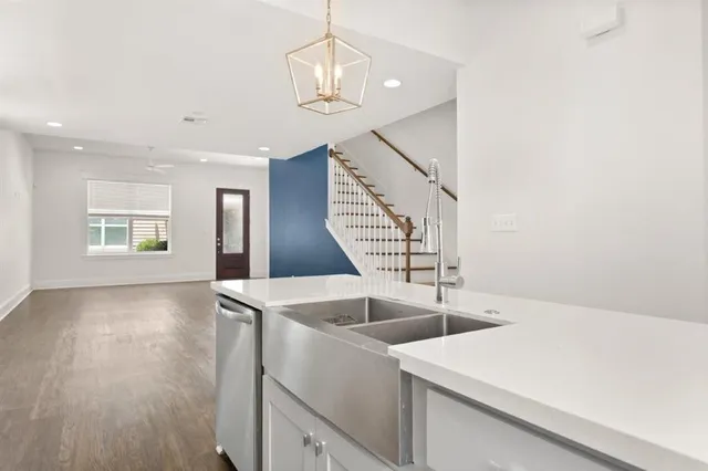 $1,550 | 515 Division Street, Unit 7, Lake Charles, LA 70601