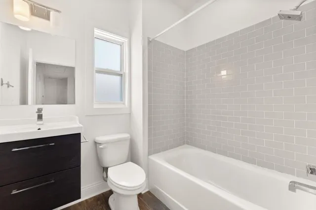 $1,550 | 515 Division Street, Unit 7, Lake Charles, LA 70601