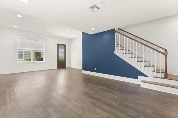 $1,550 | 515 Division Street, Unit 7, Lake Charles, LA 70601