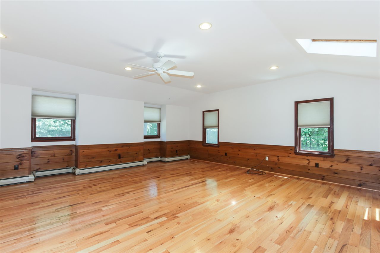 12 Ridgewood Drive Amherst, NH 03031 - Photo 14 of 34 Gallery Image 14