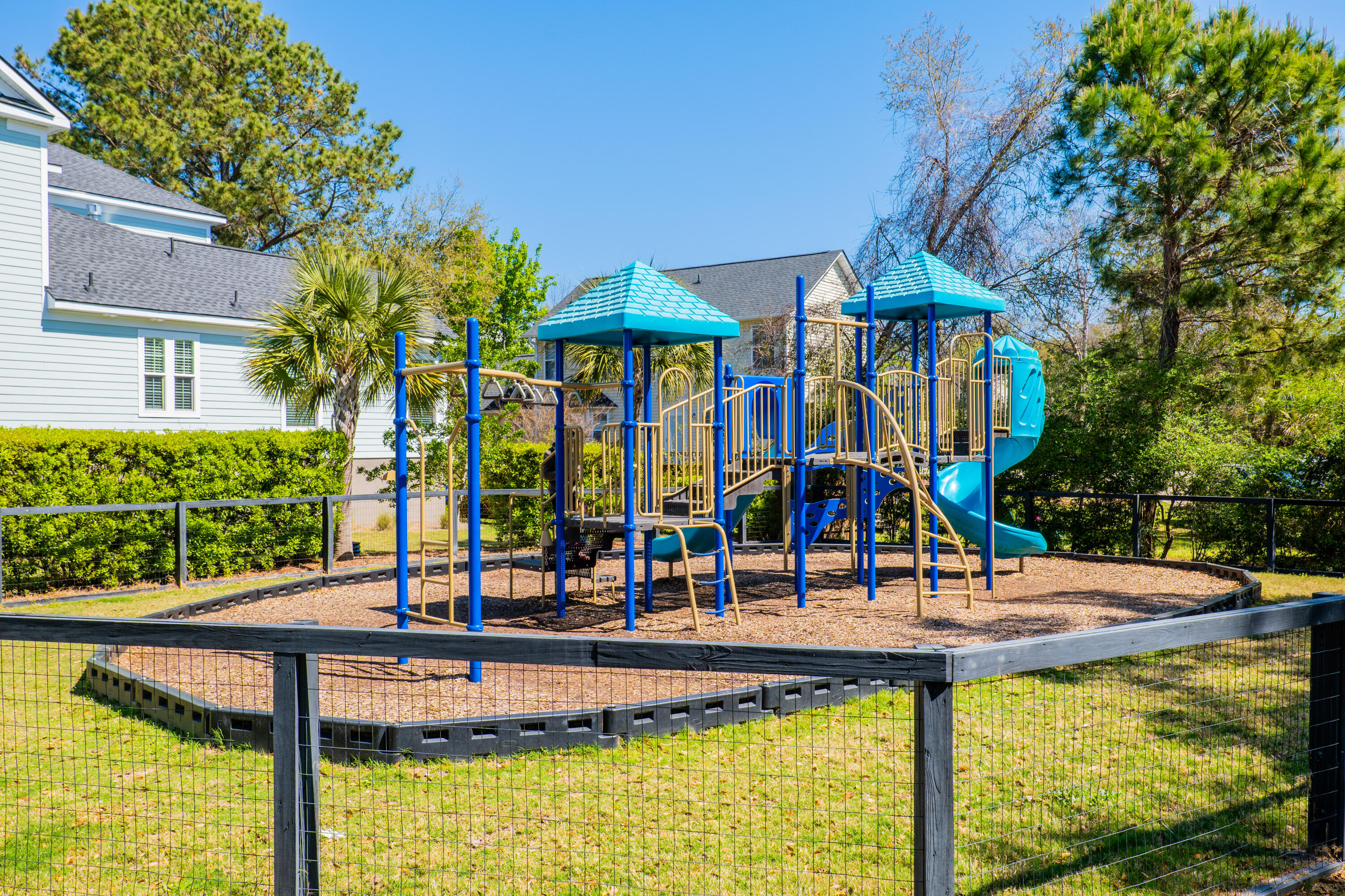 1208 Captain Rivers Drive Charleston, SC 29412 - Photo 59 of 61 P1020393