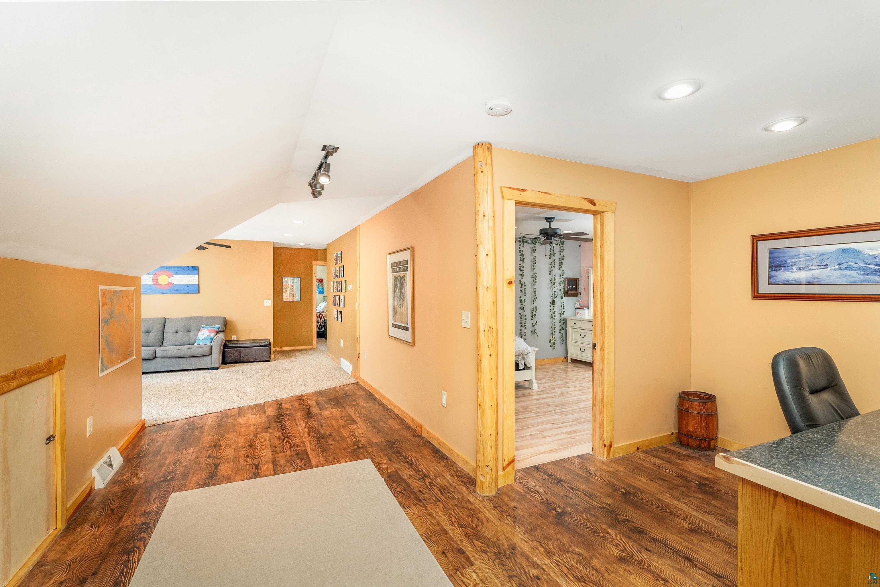 4125 Emerson Road Duluth, MN 55803 - Photo 24 of 46