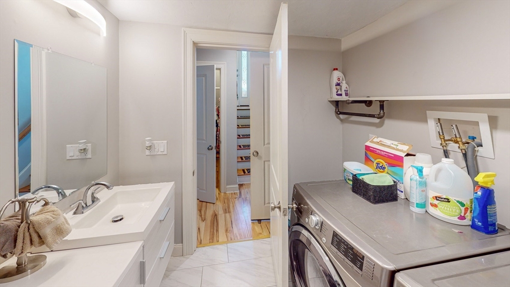 37 Willard Street Ayer, MA 01432 - Photo 25 of 31