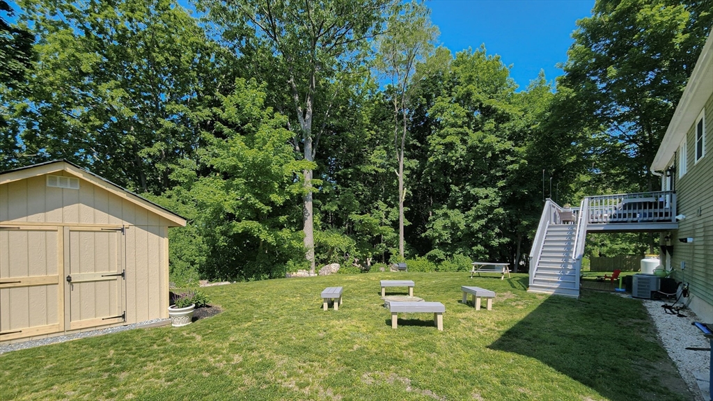 37 Willard Street Ayer, MA 01432 - Photo 4 of 31