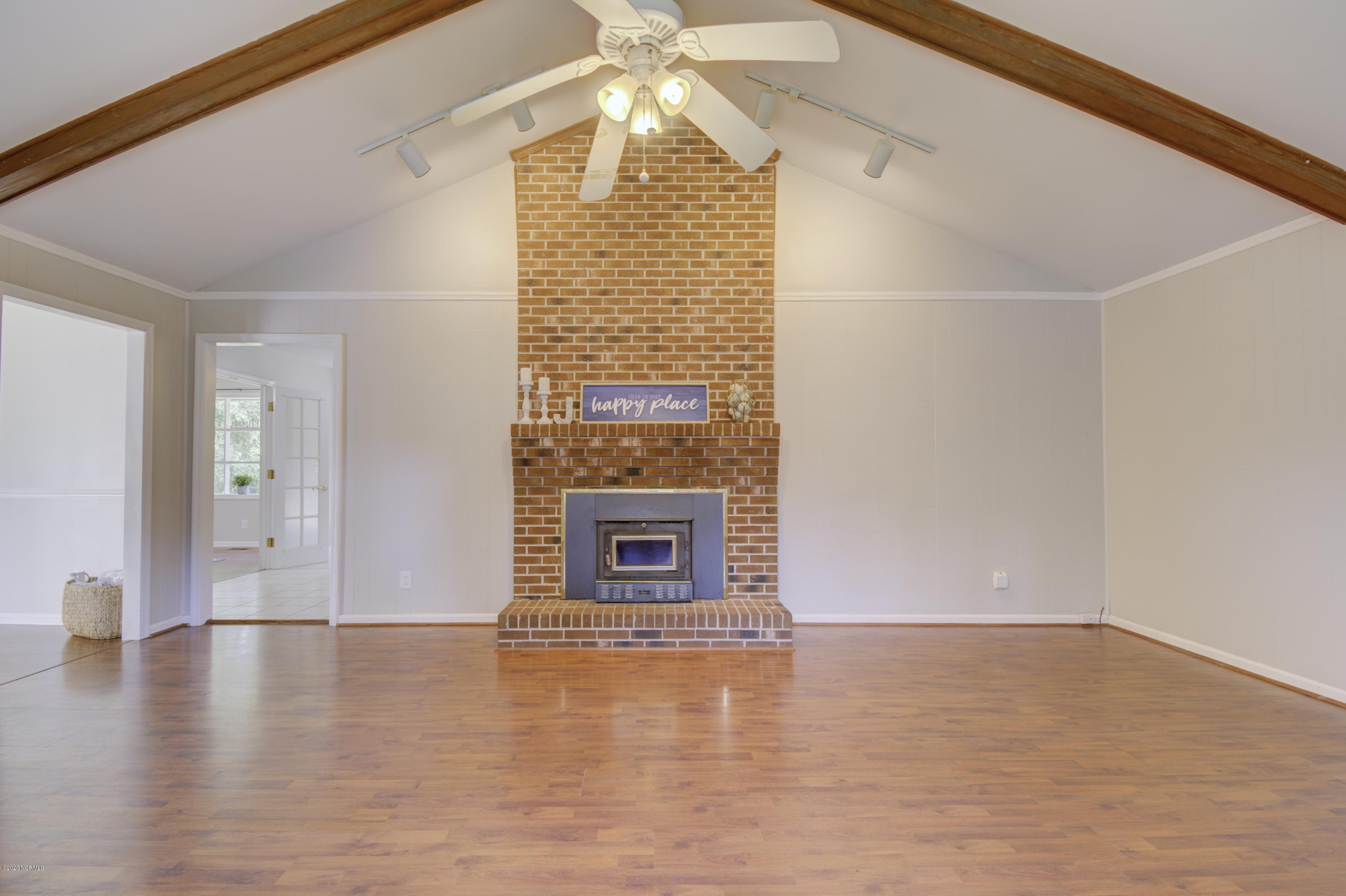 1508 Clifton Road Jacksonville, NC 28540 - Photo 8 of 38 KSP_4449And7more_Fusion-Interior