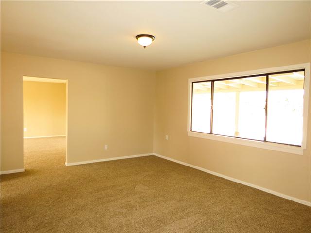 9617 Vomac Road Santee, CA 92071 - Photo 7 of 15