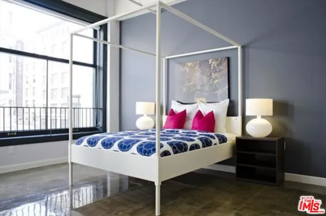 $1,975 | 315 West 5th Street, Unit 906, Los Angeles, CA 90013