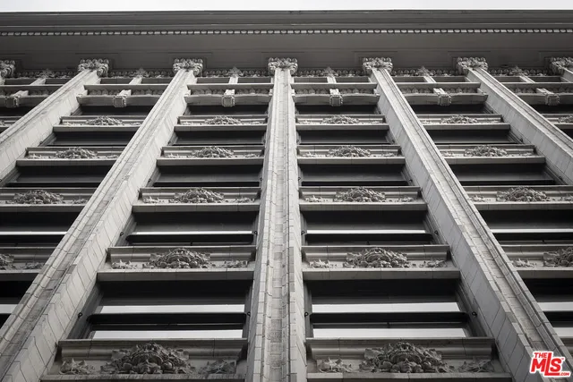 $1,975 | 315 West 5th Street, Unit 906, Los Angeles, CA 90013