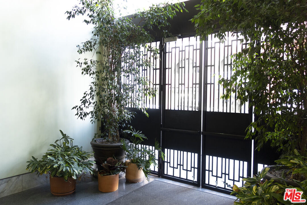 315 West 5th Street, Unit 906 Los Angeles, CA 90013 - Photo 10 of 20