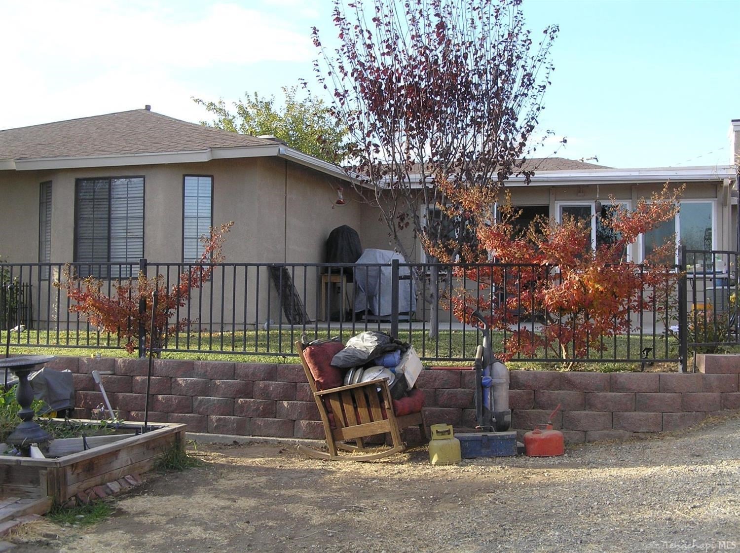19900 Meadows Road Tehachapi, CA 93561 - Photo 37 of 42 Gallery Image 37