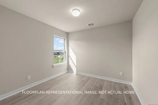 $292,990 | 4827 Maiz Valley, Von Ormy, TX 78073