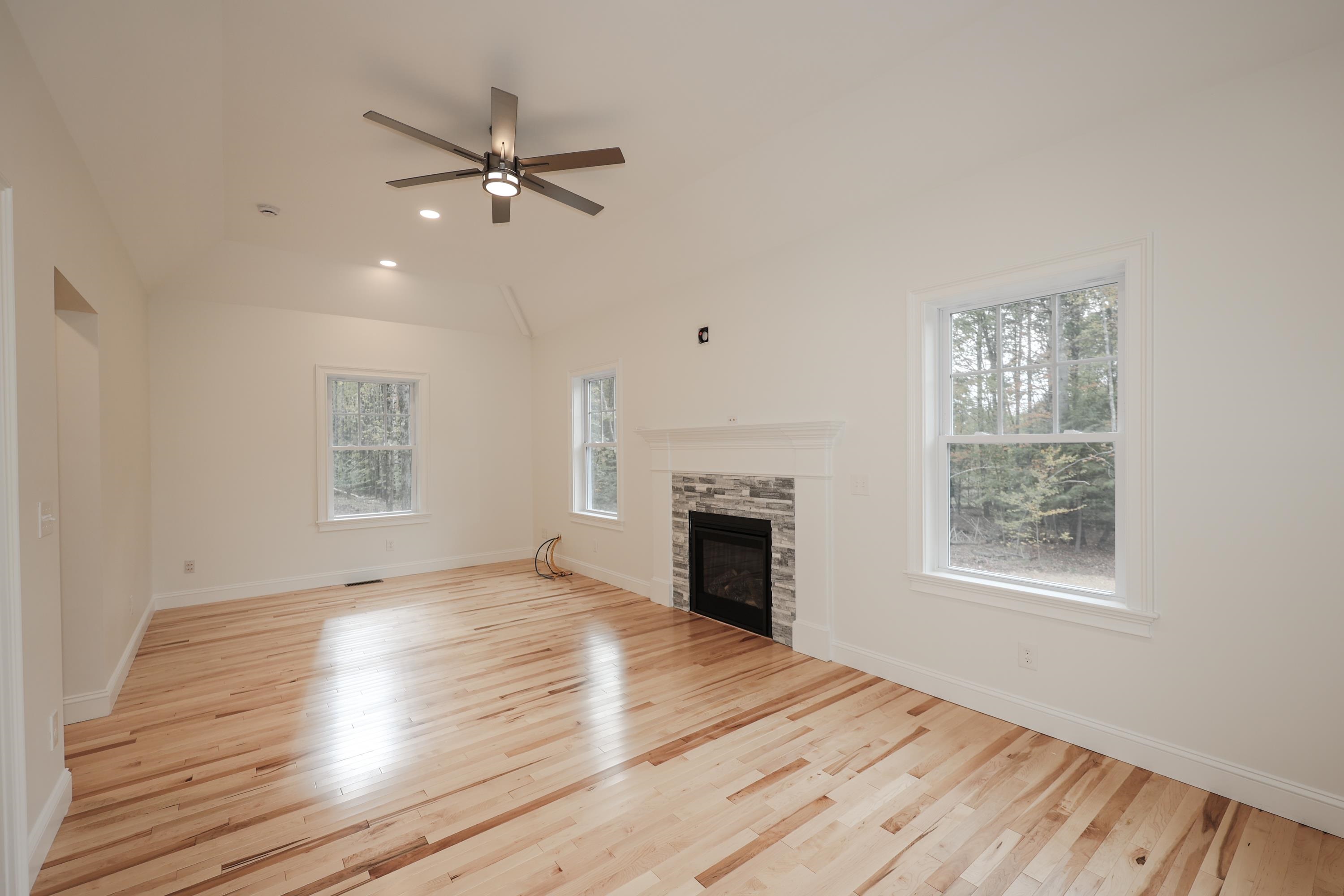 399 Dutile Road, Unit LOT 4 THE MODEL Belmont, NH 03220 - Photo 5 of 31