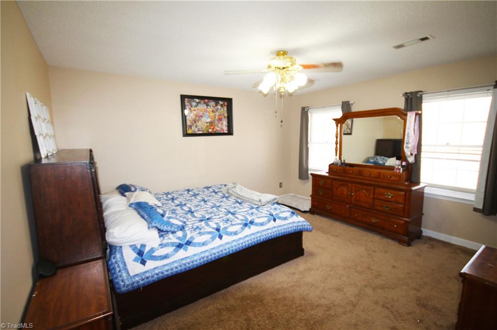 5560 Folkstone Road Pfafftown, NC 27040 - Photo 22 of 44 Master Bedroom