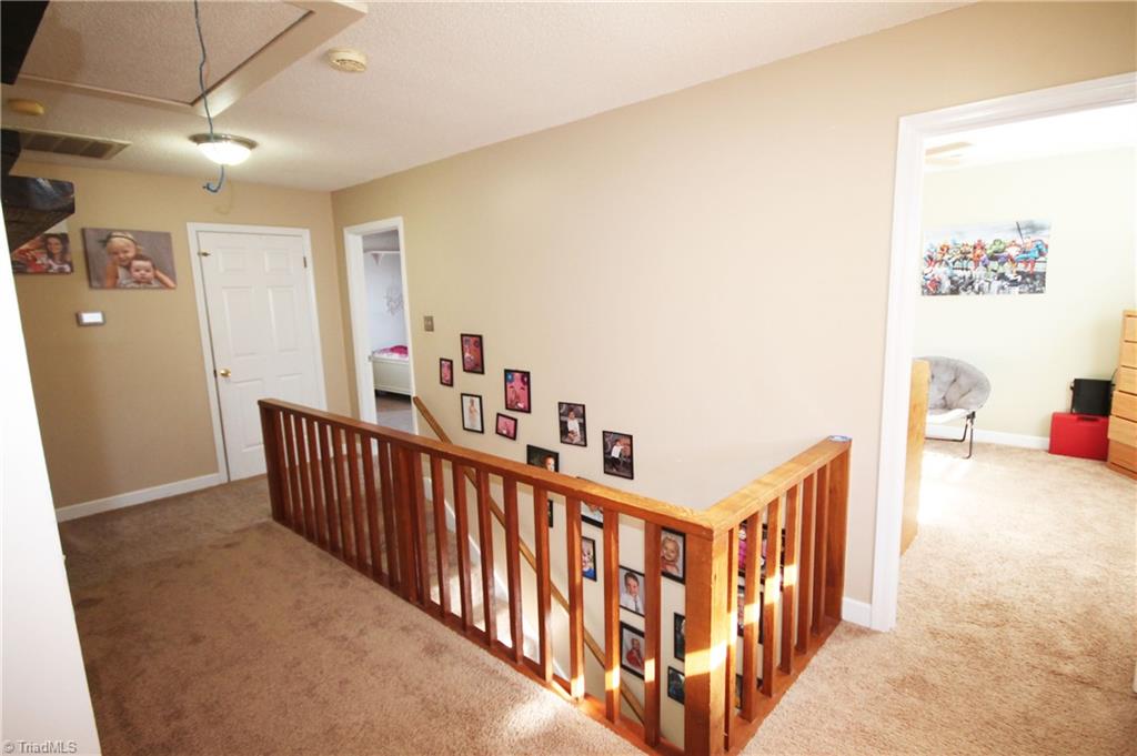 5560 Folkstone Road Pfafftown, NC 27040 - Photo 32 of 44 Gallery Image 32