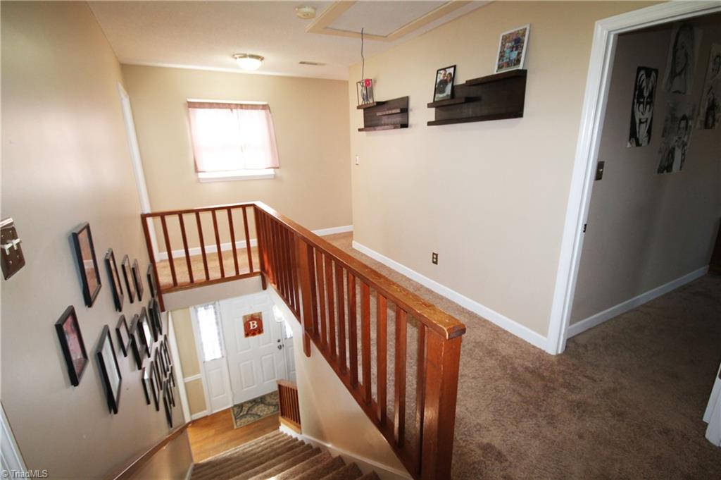 5560 Folkstone Road Pfafftown, NC 27040 - Photo 35 of 44 Gallery Image 35