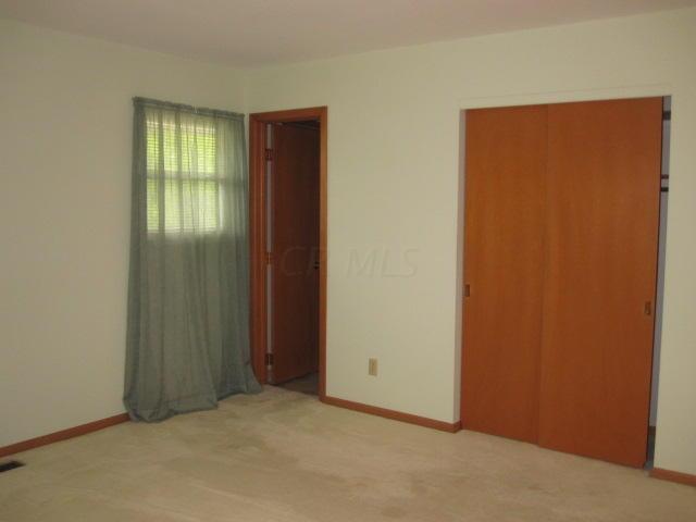 2841 Longfield Road Columbus, OH 43204 - Photo 17 of 24 Gallery Image 17