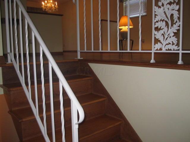 2841 Longfield Road Columbus, OH 43204 - Photo 2 of 24 Gallery Image 2