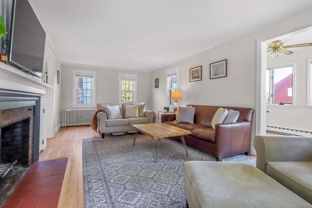3 Conrad Road Melrose, MA 02176 - Photo 7 of 37 Gallery Image 7