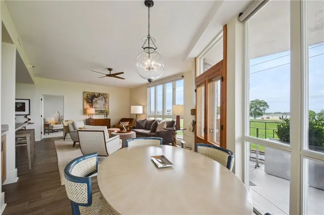 $799,000 | 170 Walnut Street, Unit 2D, New Orleans, LA 70118