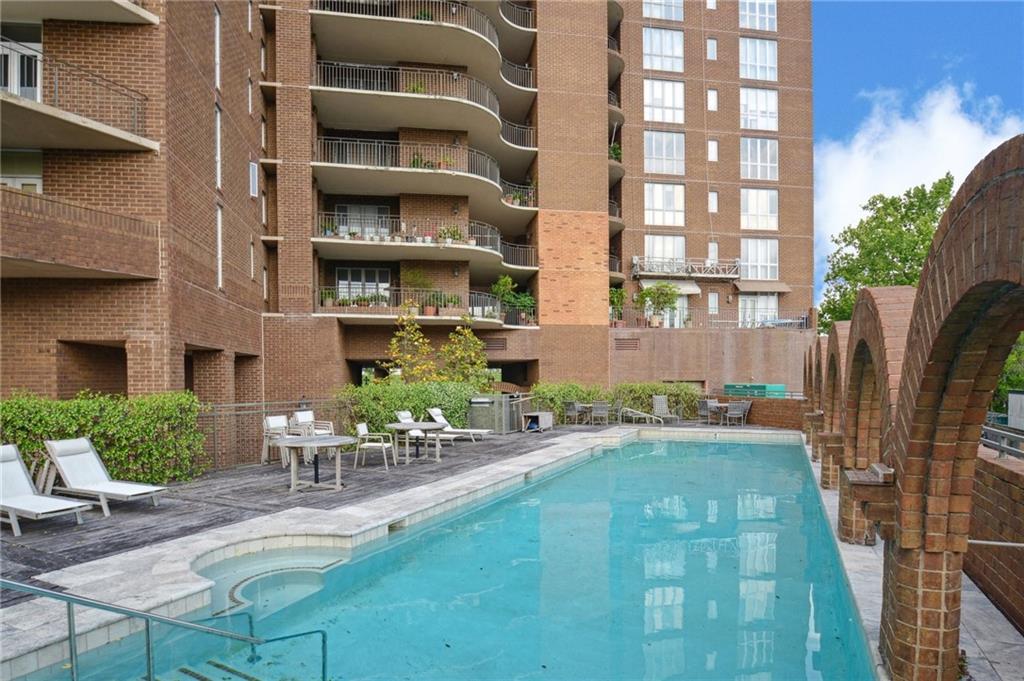 170 Walnut Street, Unit 2D New Orleans, LA 70118 - Photo 43 of 54