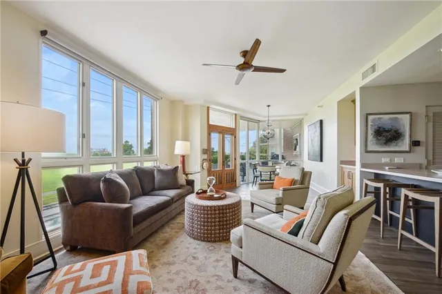 $799,000 | 170 Walnut Street, Unit 2D, New Orleans, LA 70118