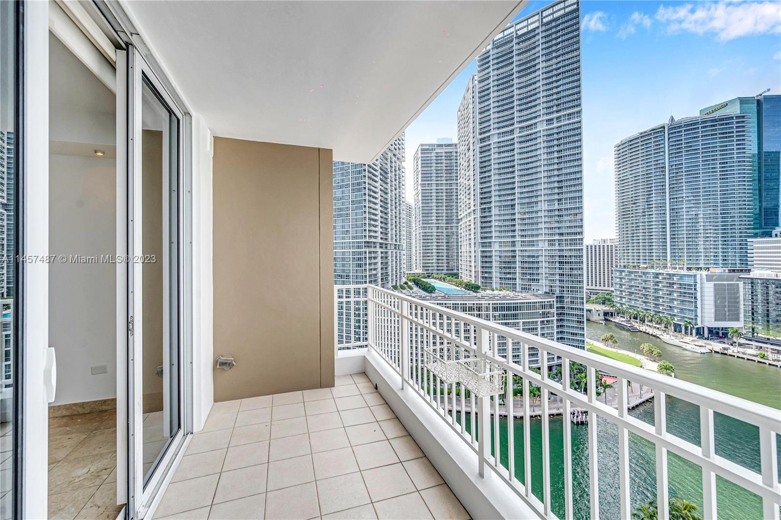 801 Brickell Key Boulevard, Unit 2208 Miami, FL 33131 - Photo 3 of 22 a view of balcony