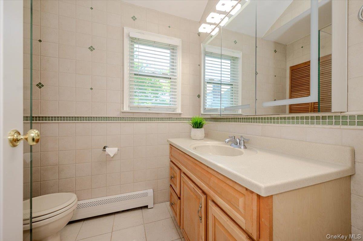 311 Blackheath Road Long Beach, NY 11561 - Photo 12 of 43