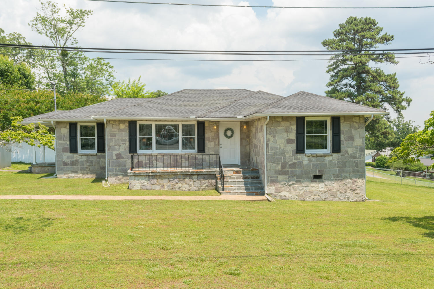 10 Ensign Road Rossville, GA 30741 - Photo 1 of 20 10_Ensign_Rd_01