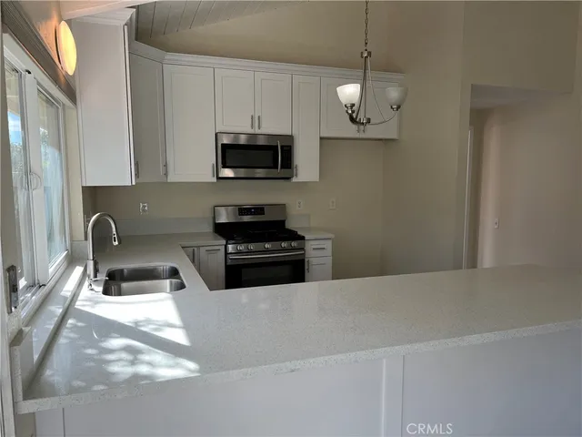 $4,600 | 2 Woodrush, Irvine, CA 92604