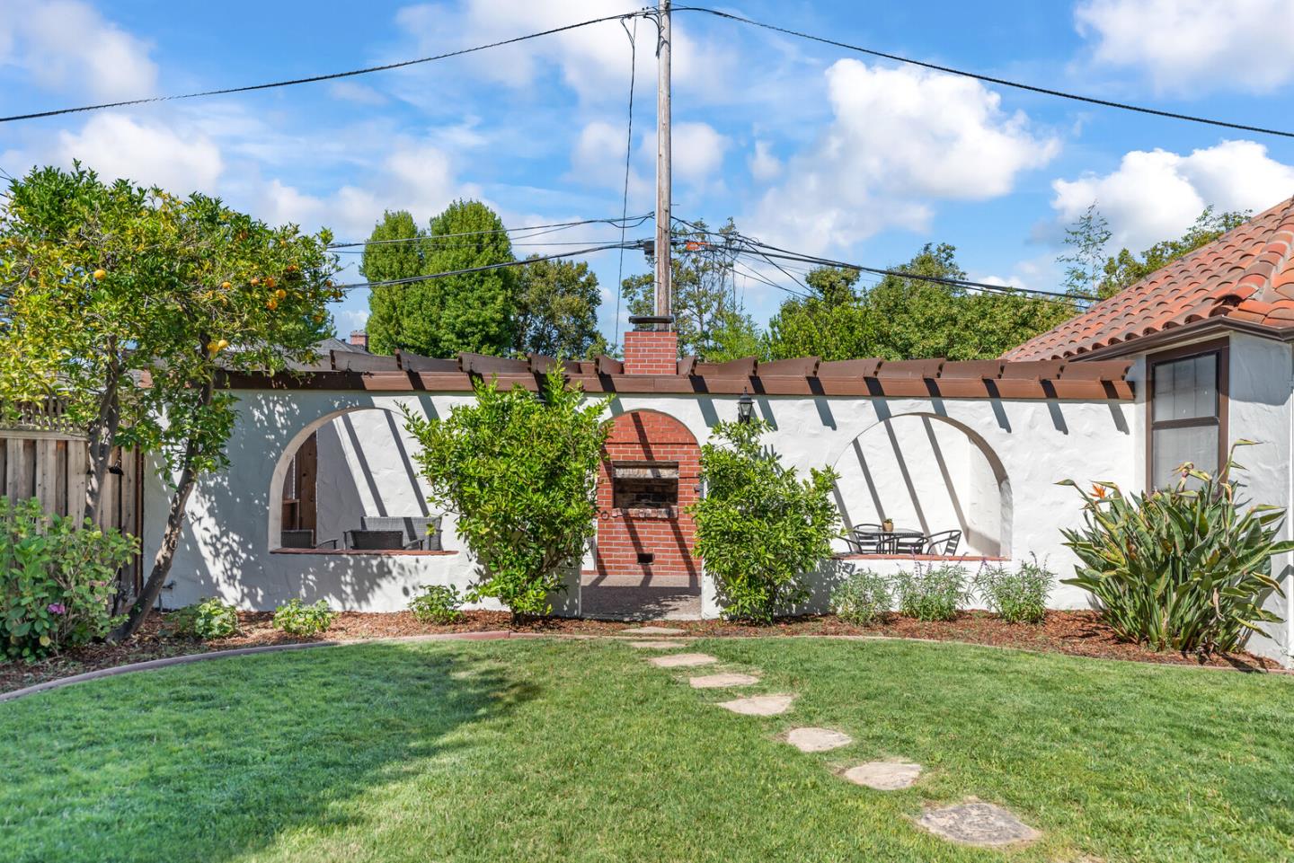 1416 Columbus Avenue Burlingame, CA 94010 - Photo 37 of 39 a view of a back yard